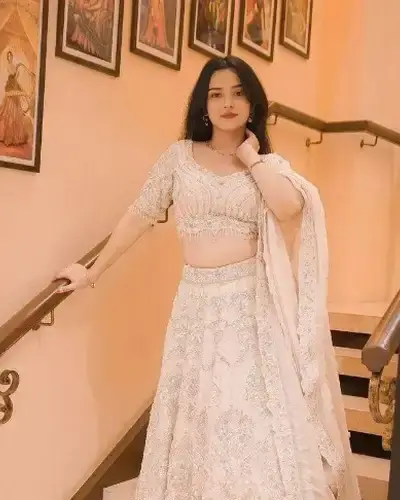 Escort Hirekerur